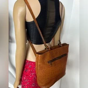 Patricia Nash | Bags | Patricia Nash Albi Leather Distressed  display picture 3